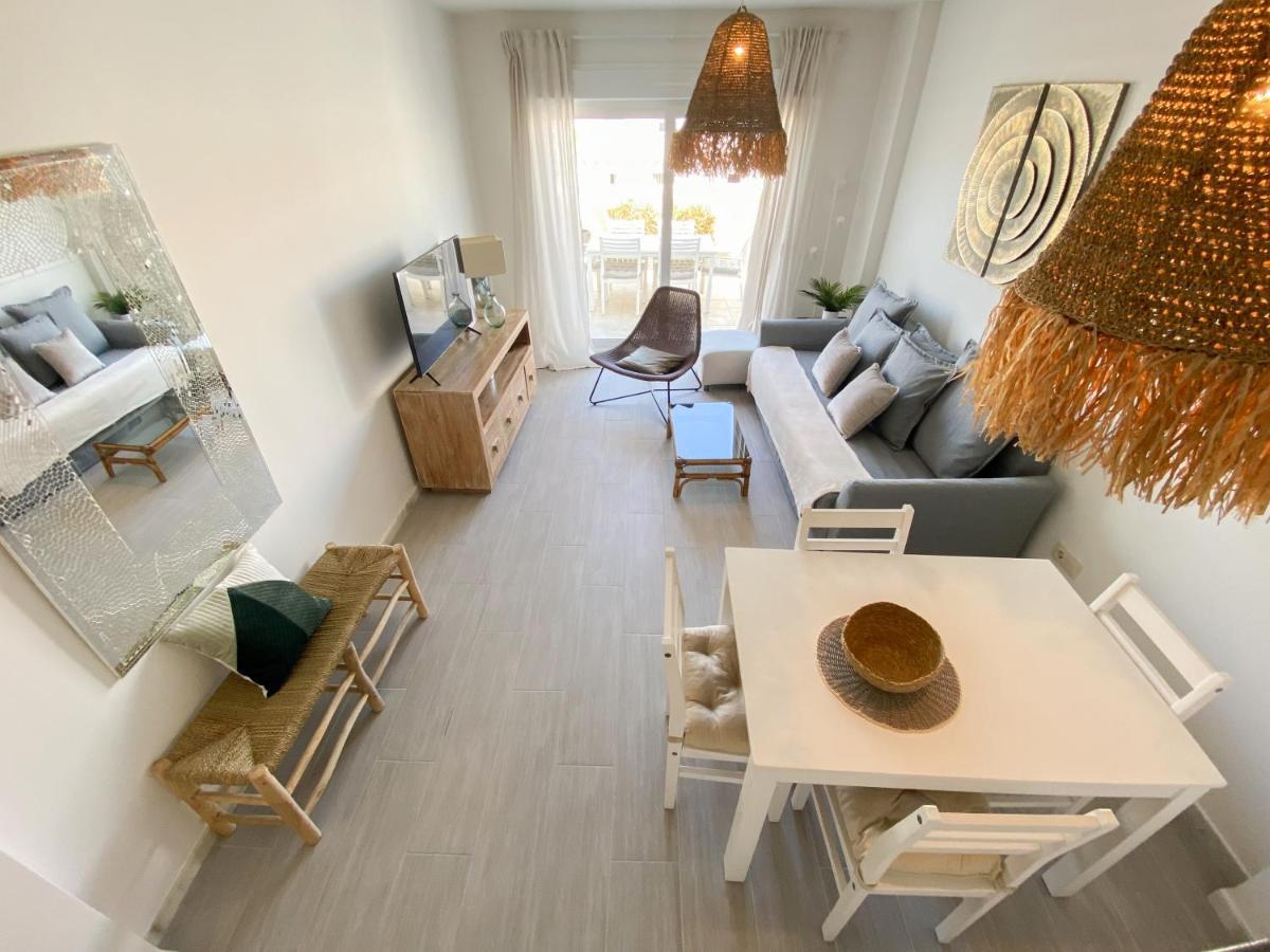 Tarifa Cozy House - Pool - Parking - Family Apartman Kültér fotó