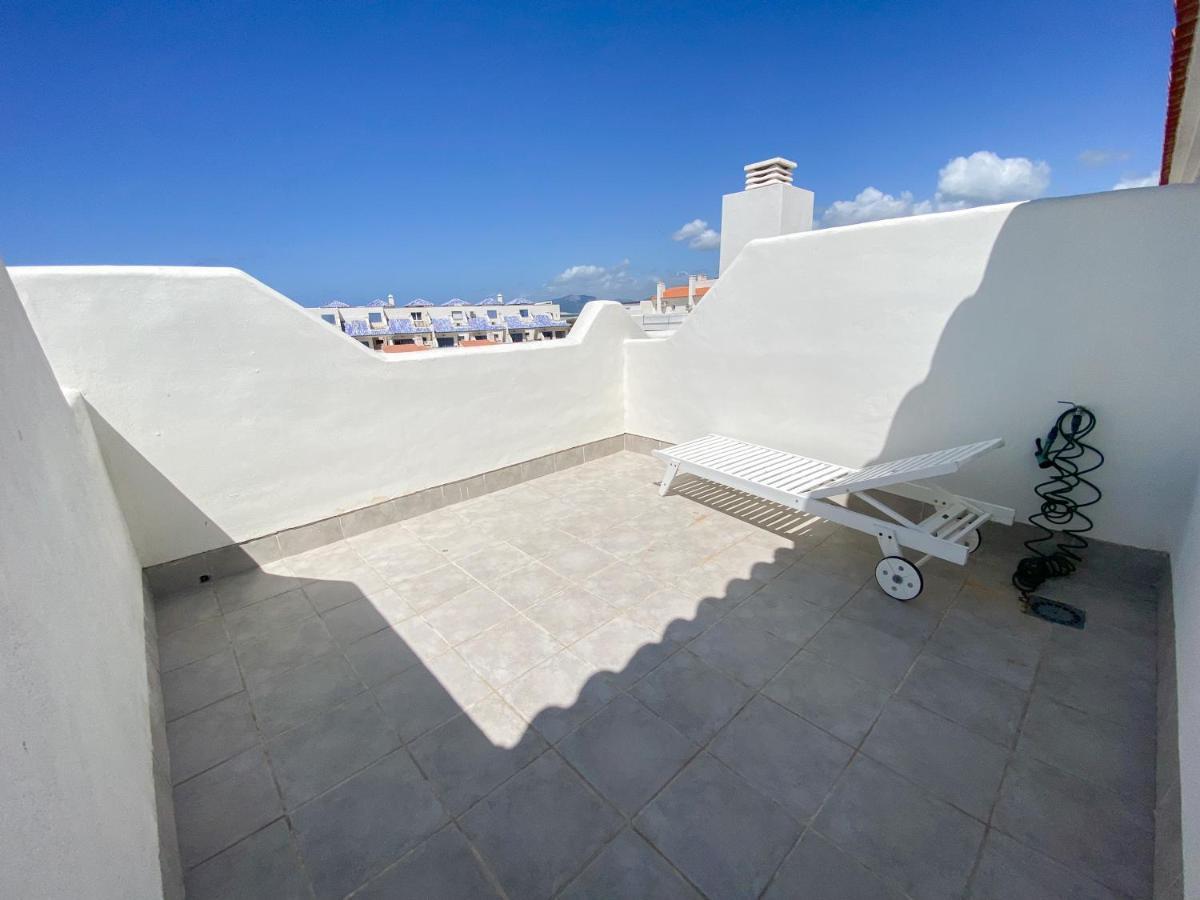 Tarifa Cozy House - Pool - Parking - Family Apartman Kültér fotó
