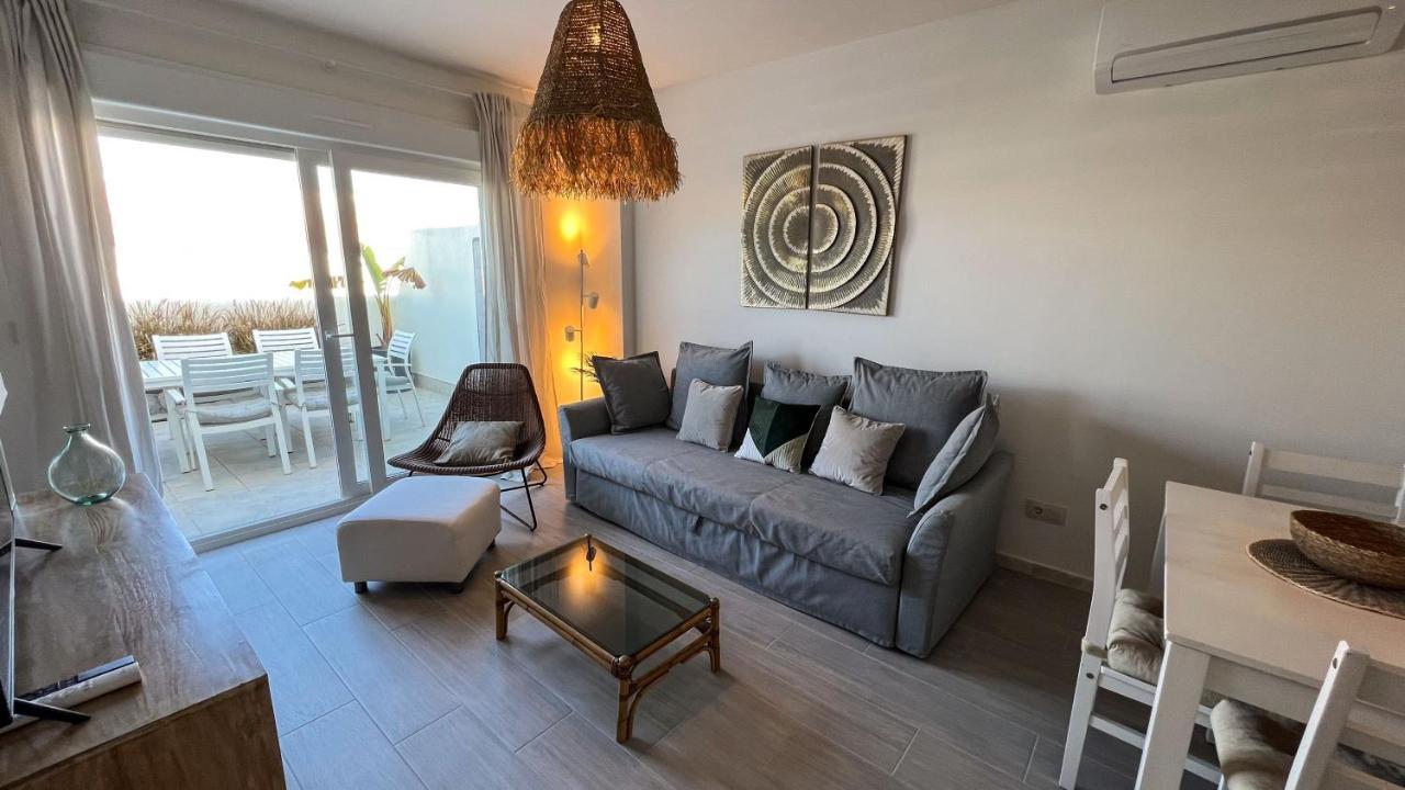 Tarifa Cozy House - Pool - Parking - Family Apartman Kültér fotó